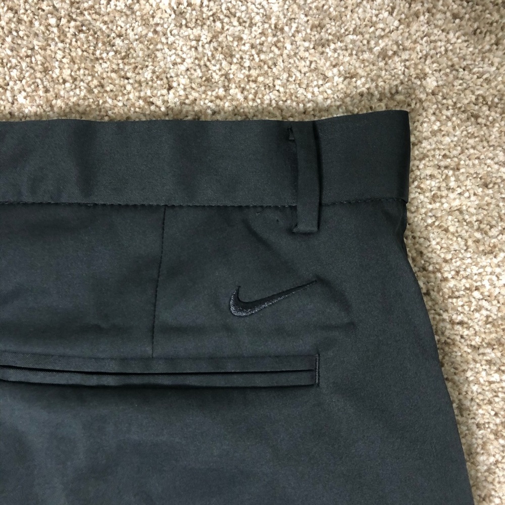 Nike Men's Black Golf Shorts Size 35 NWT - Picture 5 of 5